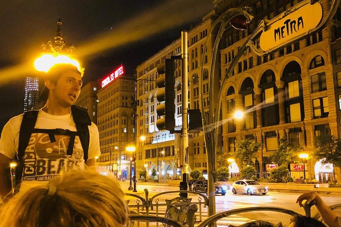 Chicago: Gangsters and Ghosts Walking Tour - Palmer House, where hotel history meets ghost stories