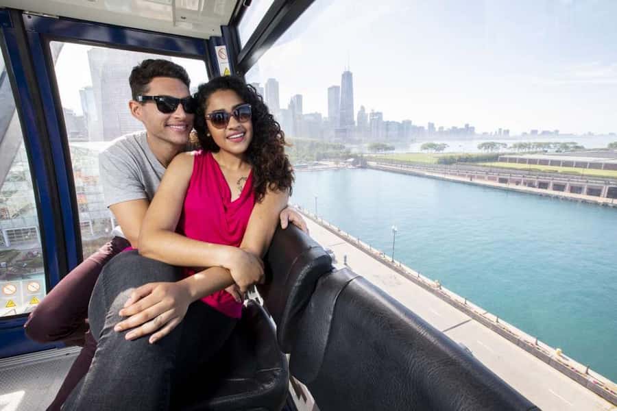 Chicago: Navy Pier Centennial Wheel Ticket - Inside a gondola: comfort over thrills