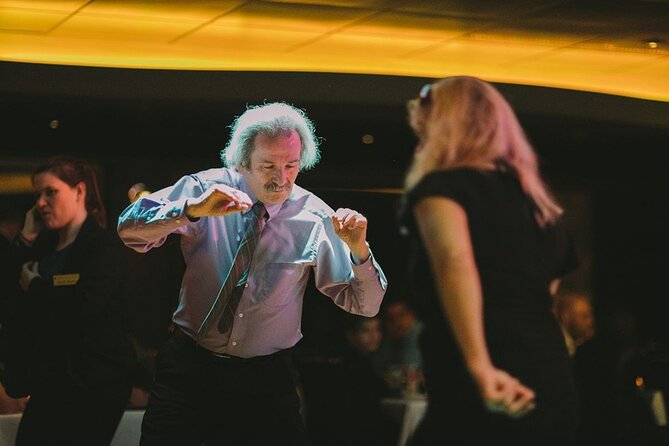 Chicago Premier Dinner Cruise on Lake Michigan - Fireworks on Wednesday and Saturday sailings