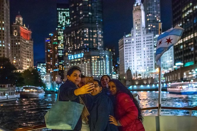 Chicago River 45-Minute Architecture Tour from Magnificent Mile - Night rides, photographs, and onboard refreshments