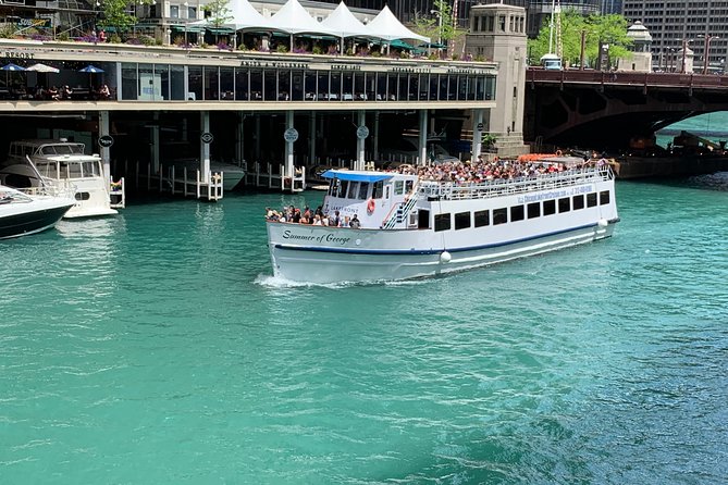 Chicago River 90-Minute Architecture Boat Tour - Navy Pier and the open water view