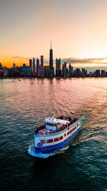 Chicago: Shoreline Lake Michigan Skyline Cruise - Chicago’s skyline, seen from open water