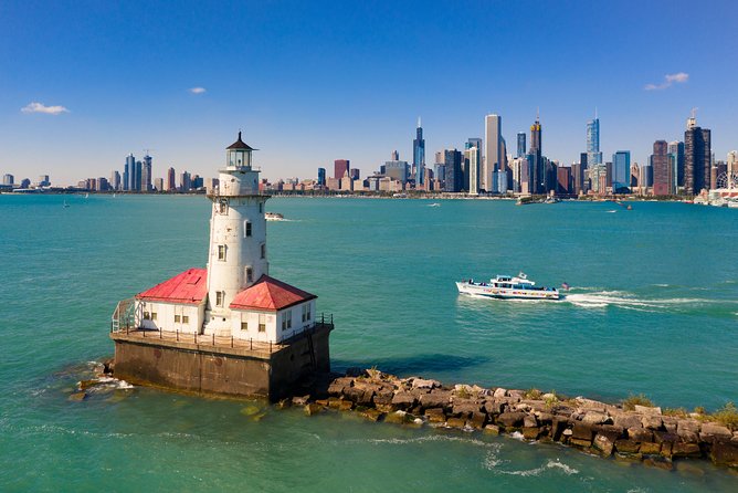 Chicago Sightseeing River and Lake Cruise - Lake Michigan and the best skyline view
