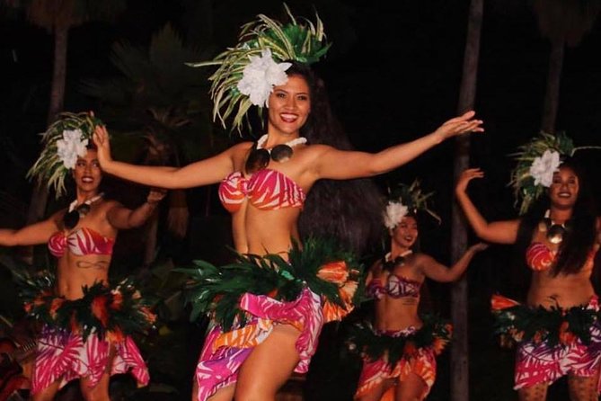 Chief's Luau Admission - The buffet offers a filling part of the evening