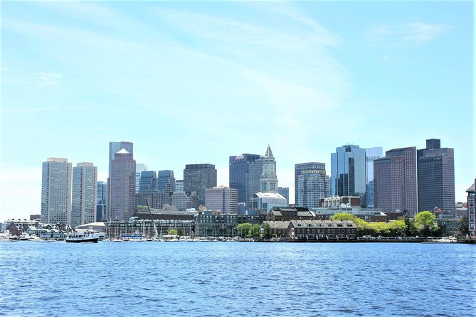 City Cruises Boston Historic Sightseeing Harbor Cruise - Seeing Boston from Long Wharf