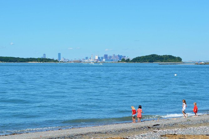 City Cruises Boston Historic Sightseeing Harbor Cruise - Bunker Hill and the Revolutionary War story