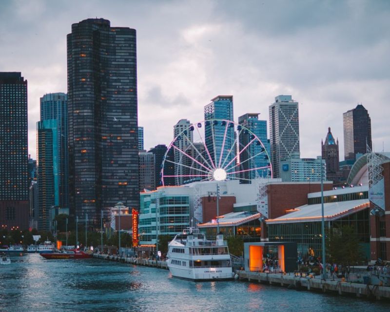 City Cruises Chicago: Premier Lunch or Dinner Cruise - Dress rules are stricter than many visitors expect