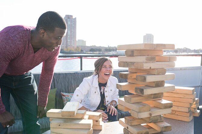 City Cruises Chicago: Signature Lunch Cruise on Lake Michigan - Chicago from the water in two hours
