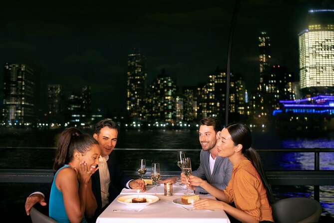City Cruises New York: Bateaux Premier Dinner Cruise - Dinner, drinks, and menu expectations