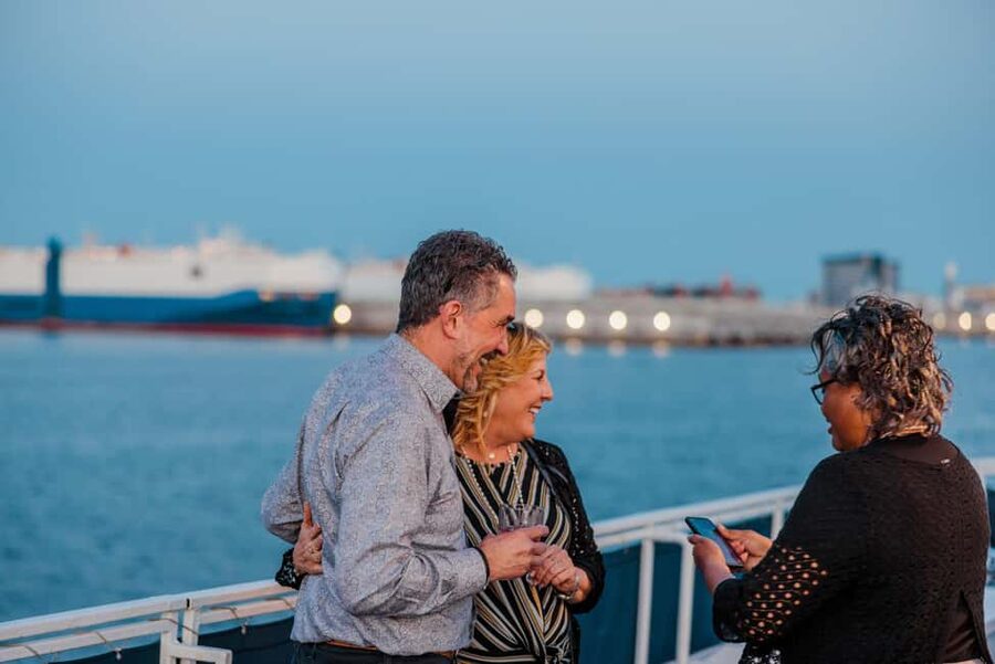 City Cruises Norfolk: Lunch, Brunch, or Dinner Buffet Cruise - Brunch, lunch, or dinner: choosing your sailing