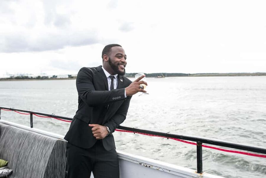 City Cruises Norfolk: Lunch, Brunch, or Dinner Buffet Cruise - Food quality, service, and the weak spots