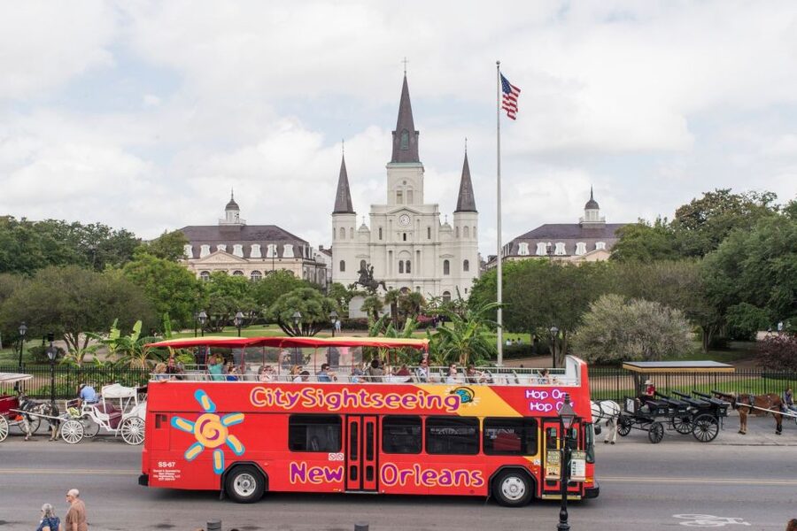 City Sightseeing New Orleans HOHO Bus Tour & Bookable Extras - Following the route from Jackson Square to the French Market