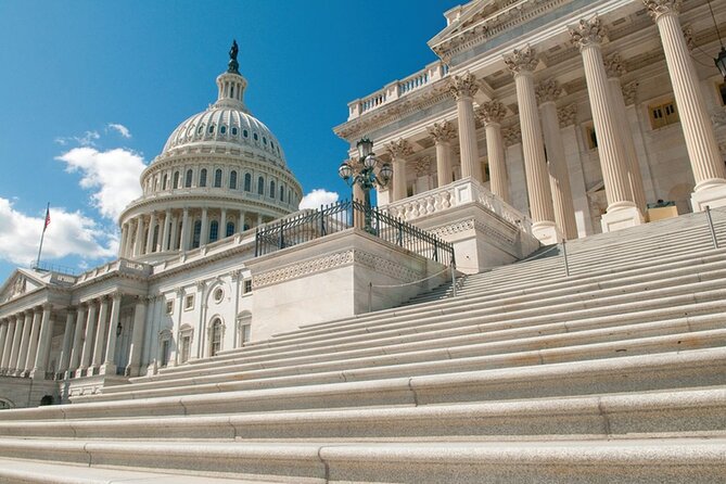 DC Monuments and Capitol Hill Tour by Electric Cart - War memorials that need a slower look