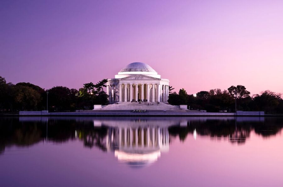 DC: Monuments & Memorials Sunset Tour by Open-top Bus - Riding past the National Mall