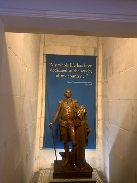 DC: Washington Monument Direct Entry with Guidebook - Reading the city from the observation level