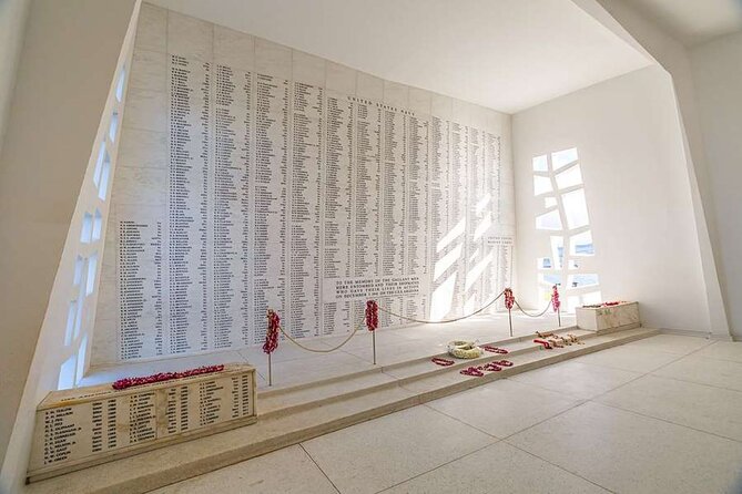 Deluxe Pearl Harbor USS Arizona Memorial and Honolulu City Tour - Pickup, bags, drinks, and other practical details