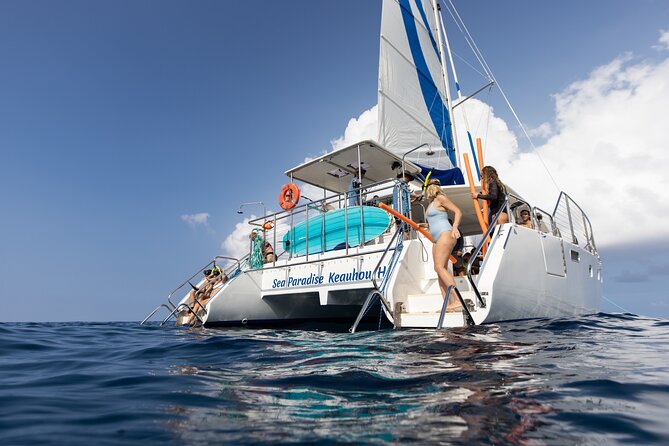 Deluxe Sail & Snorkel to the Captain Cook Monument - What the $179.27 price really covers
