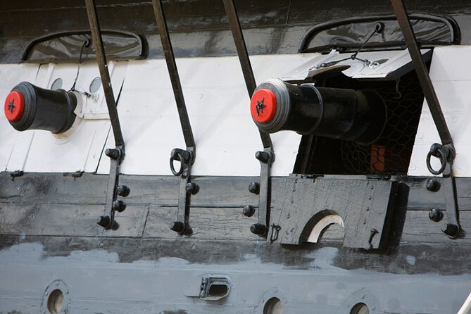Entire Freedom Trail Walking Tour: Includes Bunker Hill and USS Constitution - Bunker Hill was fought on Breed’s Hill