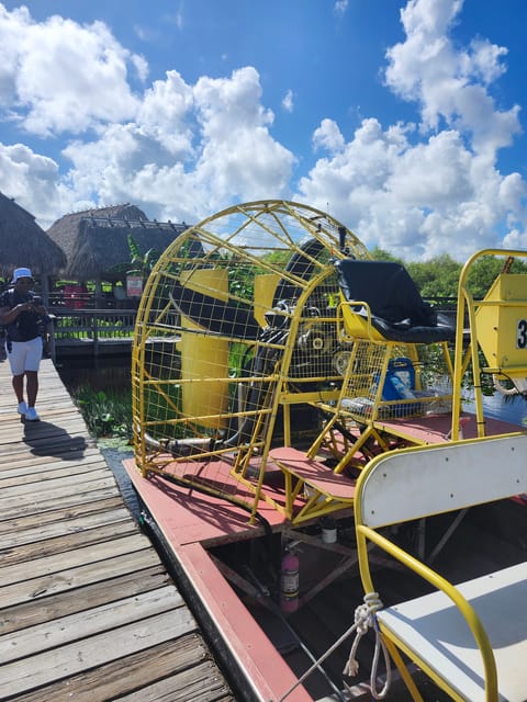 Everglades Eco Airboat Small-Group Tour & 2 Private Islands - Two stops with more meaning than a standard photo break