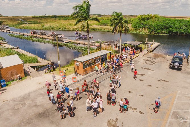 Everglades VIP Airboat Tour with Transportation Included - Weather, Clothing, and Comfort