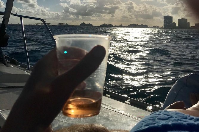 Fort Lauderdale Sailing Charter - Who will enjoy this Fort Lauderdale charter