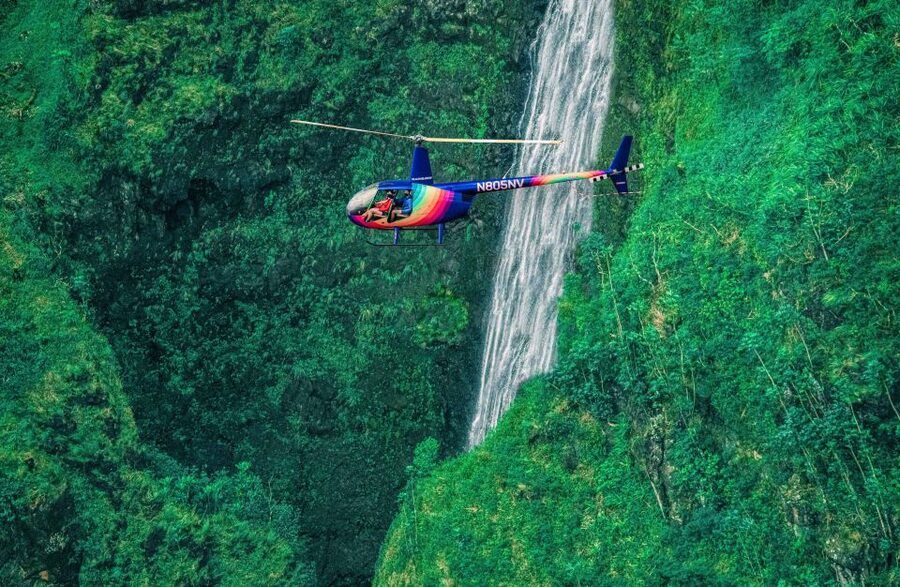From Honolulu: Oahu 60min Helicopter Tour with Doors Off/On - North Shore surf and Waimea Bay