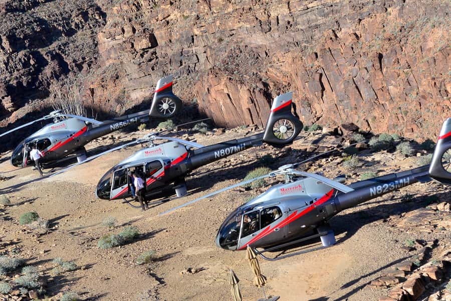 From Las Vegas: Grand Canyon Skywalk Express Helicopter Tour - Walking on the Skywalk