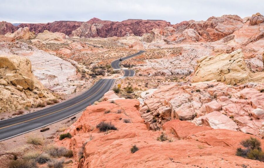 From Las Vegas: Valley of Fire State Park Tour - First views of the California Mojave Desert