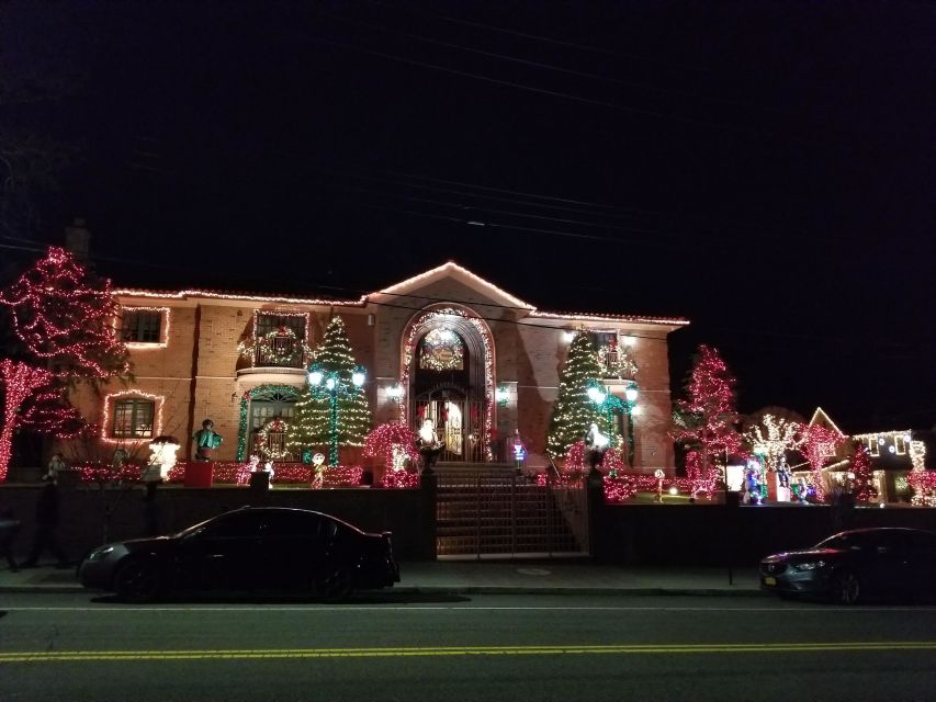 From Manhattan: 4-Hour Brooklyn Christmas Magic Tour - FAQ