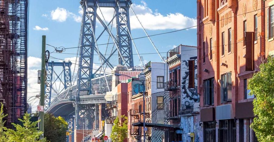 From Manhattan: Bronx, Queens and Brooklyn Half-Day Tour - Timing, weather, and the four-and-a-half-hour promise