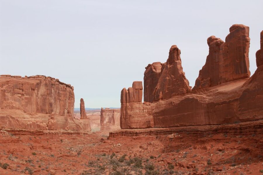 From Moab: Half-Day Arches National Park 4x4 Driving Tour - Pickup from Moab and the high 4x4 ride