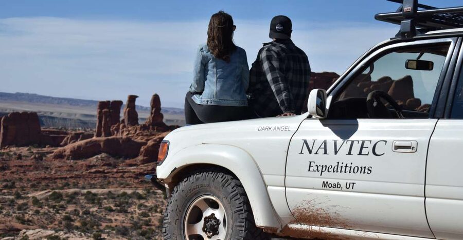 From Moab: Half-Day Arches National Park 4x4 Driving Tour - Price, park fees, and what you get for $196