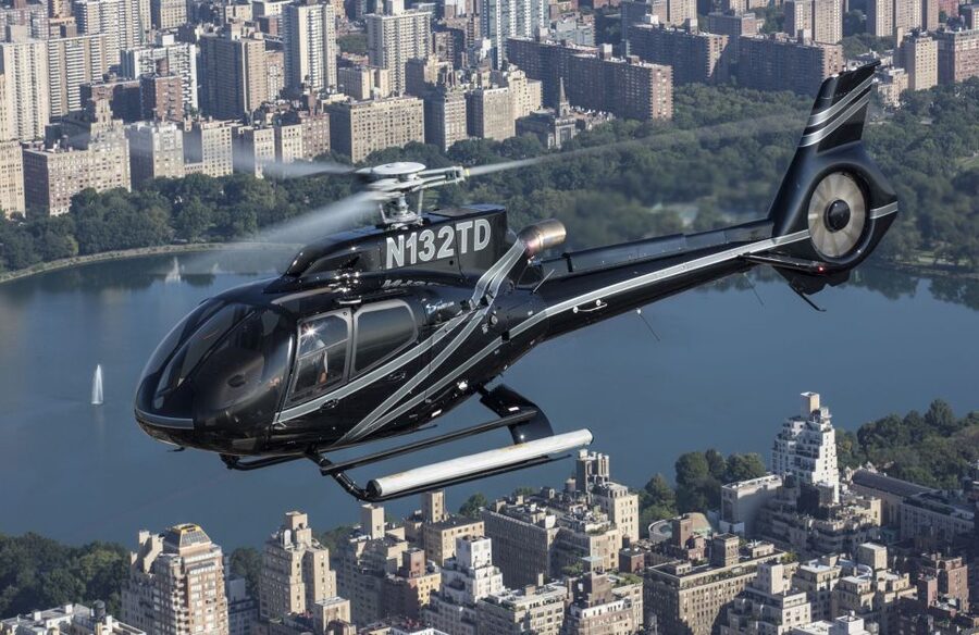 From New Jersey: New York City Skyline Tour - Night flight: the Statue of Liberty and a city of lights