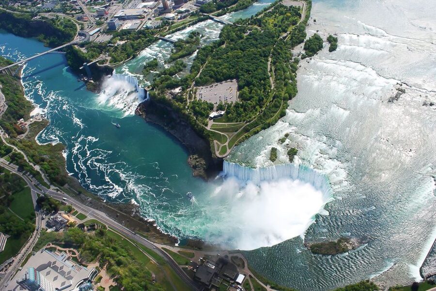 From NYC: Niagara Falls Full-Day Tour with Maid of the Mist - Food, shopping, and the practical details