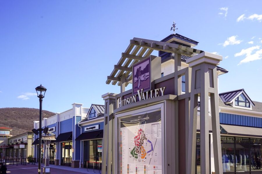 From NYC: Woodbury Common Premium Outlets Shopping Tour - Is $47 a fair price?