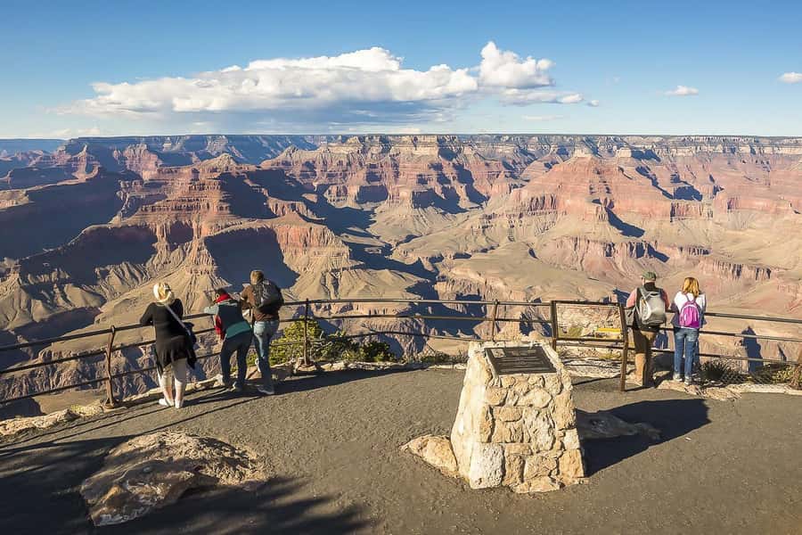 From Phoenix: Grand Canyon, Sedona, and Oak Creek Day Trip - Sedona’s red rocks and Oak Creek Canyon