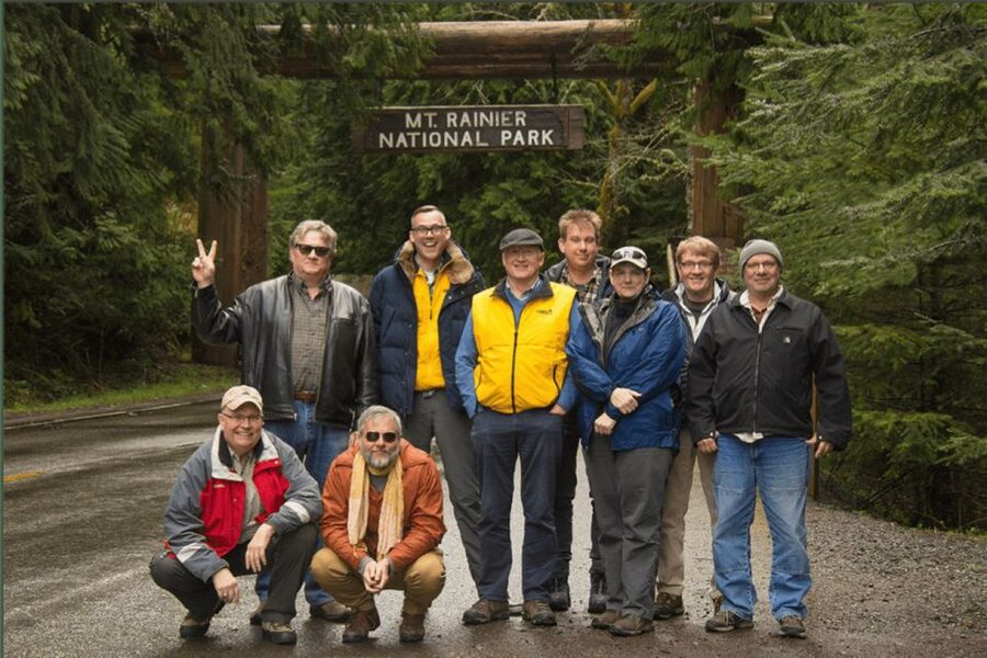 From Seattle: Mount Rainier National Park Guided Tour - A moving classroom on the way to Rainier