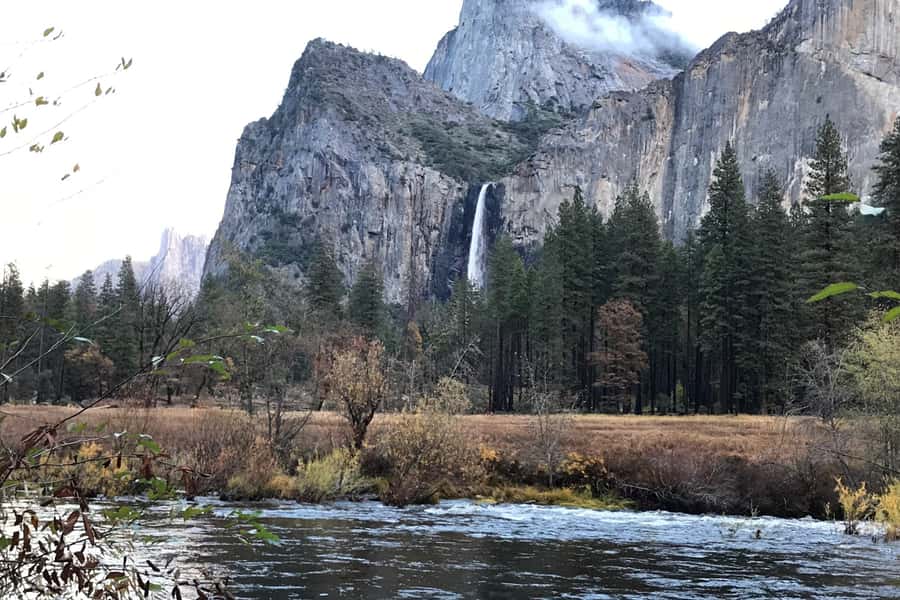 From SF: Yosemite Day Trip with Giant Sequoias Hike & Pickup - Bridalveil Falls and the first short walk