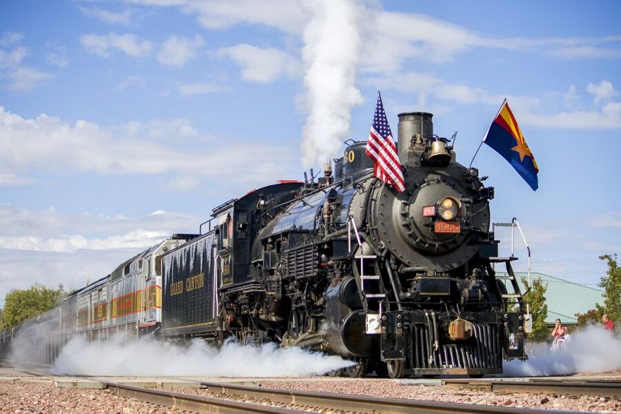 From Williams: Grand Canyon Railway Round-Trip Train Ticket - Coach or first class for the five-hour rail ride