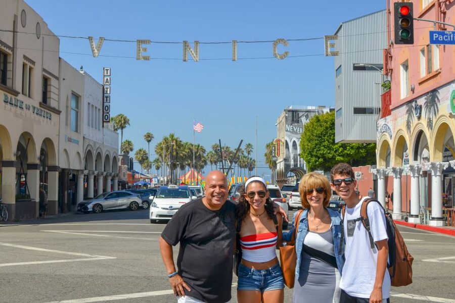 Full-Day City Tour of LA, Hollywood, Beverly Hills & Beaches - Santa Monica Pier gives you the classic LA welcome