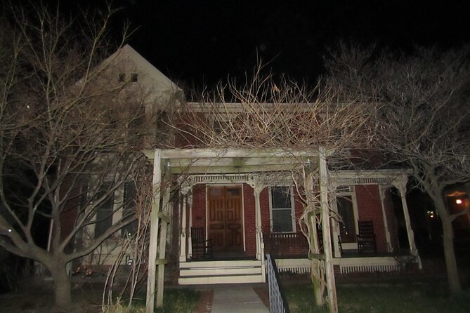 Gettysburg: Ghost Hunt Tour with Ghost Hunting Equipment - Gettysburg after dark at Unity Park