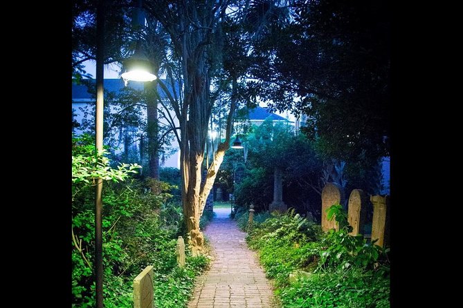 Ghosts of Charleston Night-Time Walking Tour with Unitarian Church Graveyard - The city walk from King Street to the old town