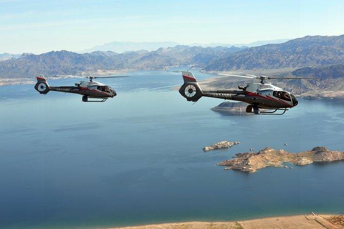 Grand Canyon Deluxe Helicopter Tour with Landing from Las Vegas - Descending into Grand Canyon West
