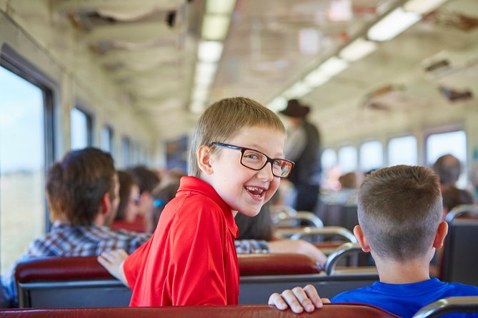 Grand Canyon Railway Train Tickets - Coach or first class: which makes sense?