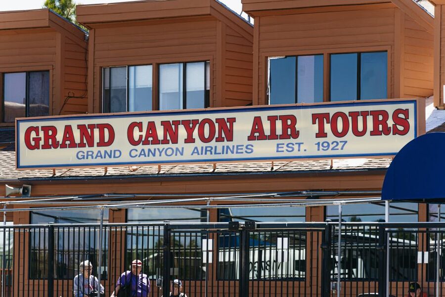 Grand Canyon Village: Grand Canyon South Rim Airplane Tour - Narration and the feel of the tour
