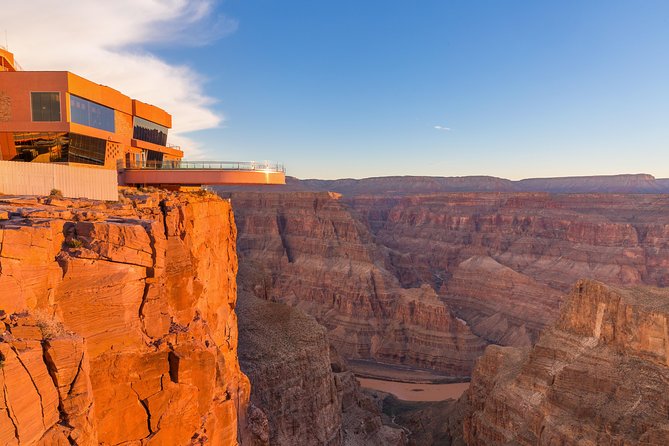 Grand Canyon West: All Access Ticket - Eagle Point and the glass Skywalk