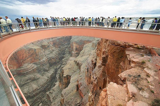Grand Canyon West + Hoover Dam Photo Stop + Optional Skywalk Tour - Boulder City and the food question