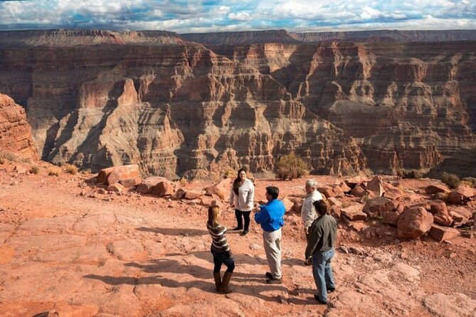Grand Canyon West, Hoover Dam Stop and Optional Lunch and Skywalk - Comfort, walking, and guide service