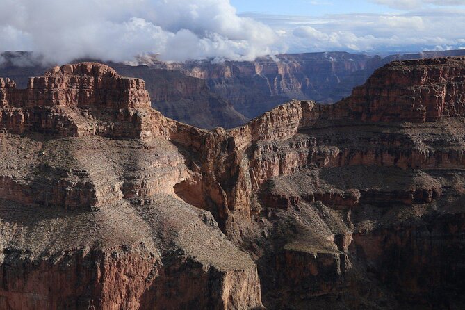 Grand Canyon West & Hoover Dam Tour With Breakfast At IHOP - The guides are a major part of the day