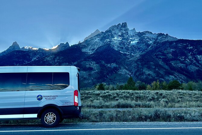 Grand Teton Half Day Tour - Following the Gros Ventre River toward Mormon Row